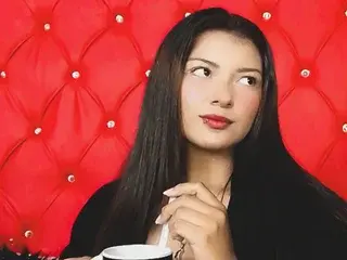 Watch Live Sex Cams with Hellen_Diaz - Streamate