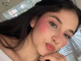 Live Sex Cam with ZoeBarnett - Streamate