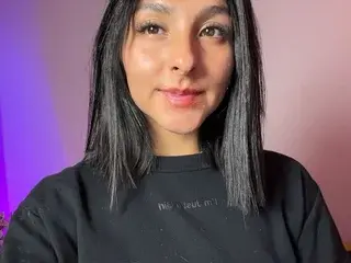 Free Porn Cam with Evarooadark - Streamate