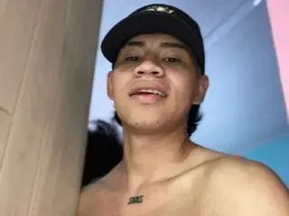 Best Webcam with logannth - Streamate