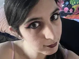 Nude Webcam with BonnieBlast - Streamate