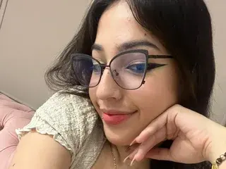 Private Sex Chat with LizzyQueen_mml - Streamate
