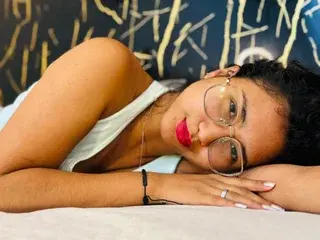 Best Webcam with Samantha_Fox18 - Streamate