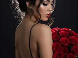 Private Sex Chat with SusanaHenao - Streamate