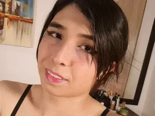 Adult Webcam with Sasha_Stardust - Streamate