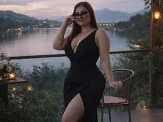 Nude Webcam with Mature_Veronica - Streamate