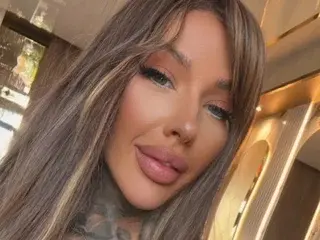 Free Porn Cam with imScarletNoir - Streamate