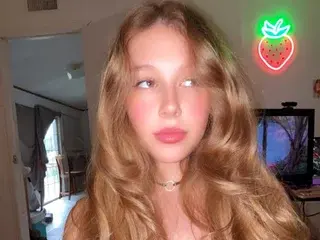 Nude Webcam with Stormy822 - Streamate