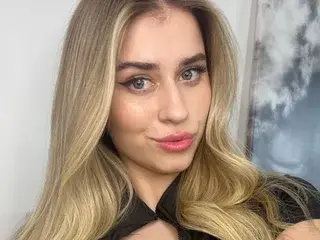 Free Porn Cam with AlisAnne - Streamate