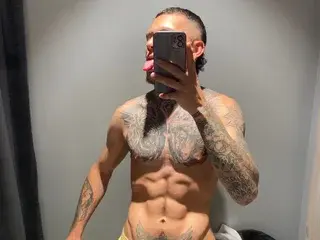 Live Porn with Kevin_Baker - Streamate