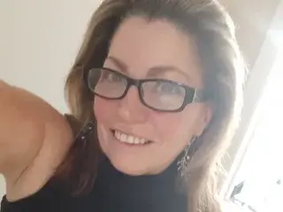 Adult Webcams with Viven_Brooks - Streamate