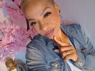 Adult Webcam with summernight42 - Streamate