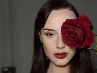 Live Sex with LadyHennieFaye - Streamate