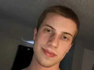 Private Sex Chat with JohnPacker - Streamate