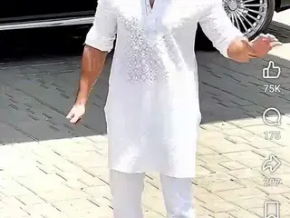 Adult Webcams with Hotuncut19 - Streamate