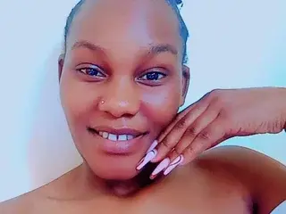 Live Sex Cam with Sexy_bree - Streamate