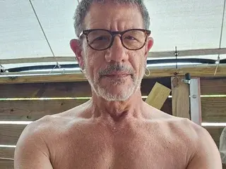 Live Sex with Photo1960 - Streamate