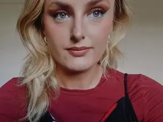 Private Sex Chat with EmiWinters23 - Streamate