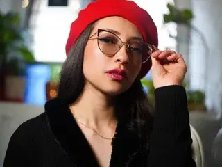 Adult Video Chat with ElizabethMorrison - Streamate