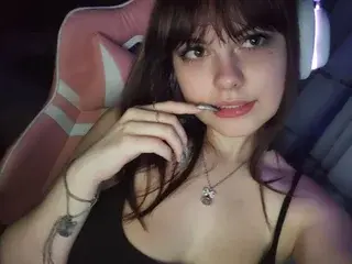 Adult Webcam with LoveluKristi - Streamate