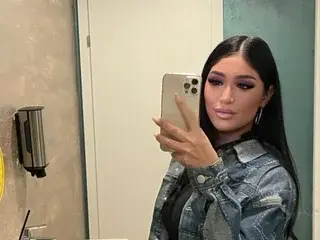 Free Live Porn with Kira_Krush - Streamate