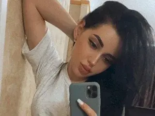 Sex Cam with CrazyMilankaa - Streamate