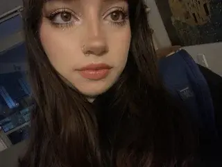 Free Live Porn with AlyssaFoyle - Streamate
