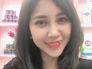 Live Porn with MinaBeii - Streamate