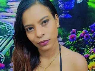 Nude Webcam with SexyAss4uLove - Streamate