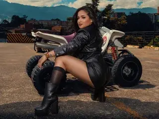 Live Sex Cam with Celene_Ortiz - Streamate