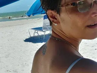 Free Live Porn with SwimStar - Streamate