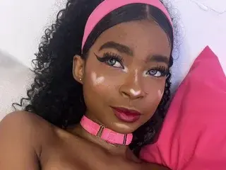 Live Porn with Sweetemaddy - Streamate