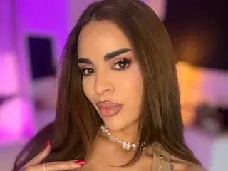 Nude Webcam with Arabian_Rose - Streamate