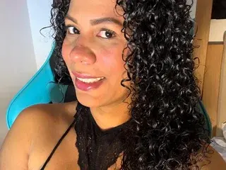 Private Sex Chat with BrunetteDirty - Streamate