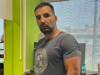 Watch Live Sex Cams with Leo1623 - Streamate