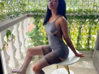 Adult Video Chat with NaughtyNubianBabe - Streamate