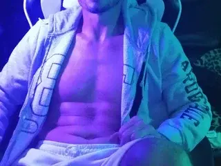 Live Sex Cam with Funwithbrad111 - Streamate