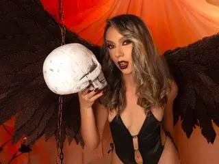 Free Porn Cam with SusieWilliams - Streamate