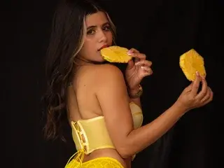 Adult Video Chat with SheyylaSpooner - Streamate