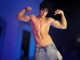 Free Live Porn with ChristianLevinee - Streamate