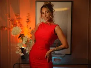 Live Porn with Evelyn_Evyy - Streamate