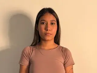 Free Live Porn with Annie_Taylor_X - Streamate