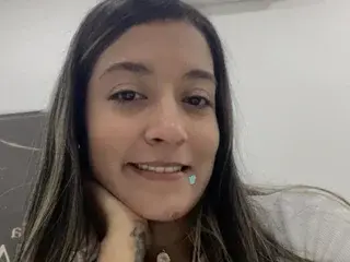 Sex Chat with Sharlotte_Rose - Streamate