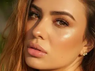 Free Live Porn with angelina_rousee - Streamate