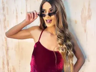 Free Porn Cam with scarletmoore66 - Streamate