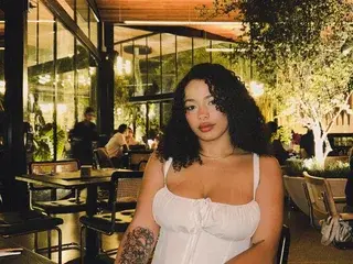 Sex Chat with MinaKyoto - Streamate
