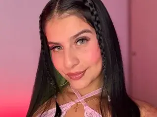 Free Live Porn with RebeccaBlake - Streamate