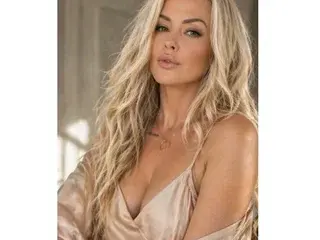 Watch Live Sex Cams with NaughtyLeahUK - Streamate