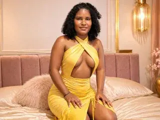 Adult Video Chat with CherrieHigginss - Streamate