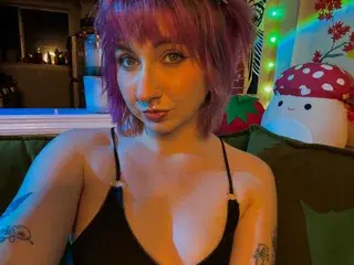 Best live sex cam show with LedaBun - Streamate